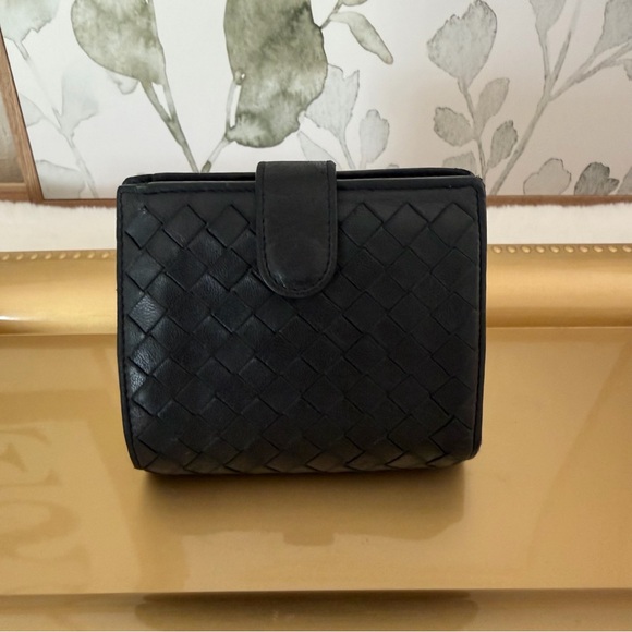 Bottega Veneta Accessories - Bottega Veneta Black Intrecciato Leather Wallet